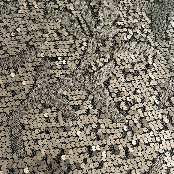 Express Sequin Print (Front Only) Black Tank Top-Small - Picture 5 of 7